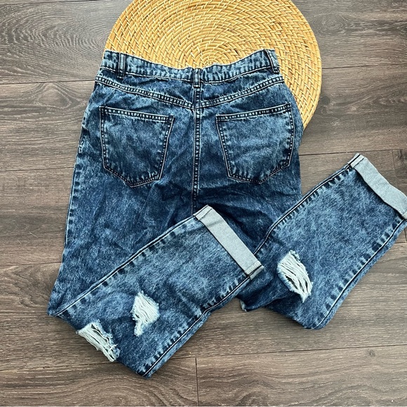 Partisan Distressed Mom Jean size 6 - Picture 3 of 3